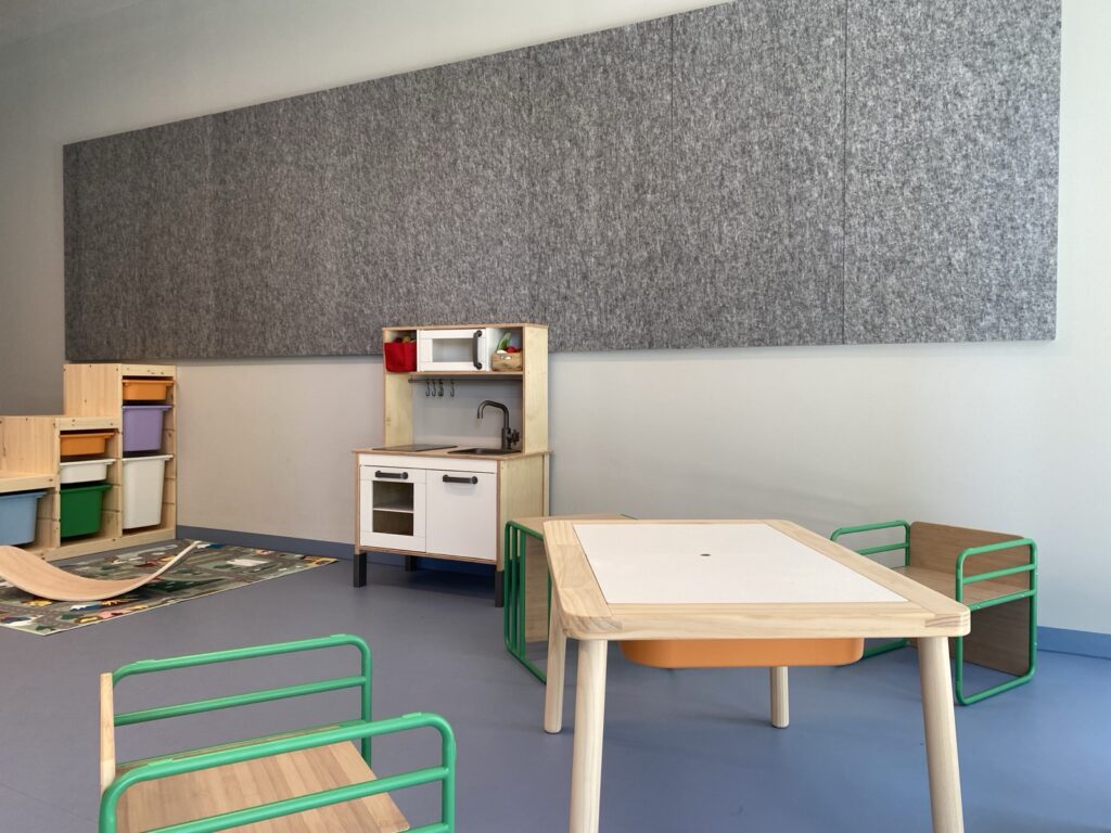 Ausstattung des Kinderspielraumes 4 img 5942